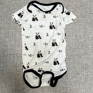 KYTE baby 6-12m onesie